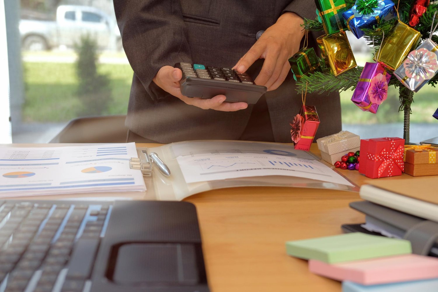 Imagem do artigo Como organizar o financeiro do seu serviço no fim do ano